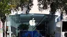 Apple's Q2 revenue up 5% to $95.4 billion, tops estimates