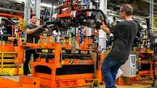 US factory orders up by 4.3% in March