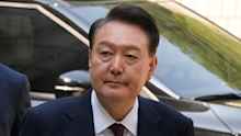 S. Korean police seize ex-President Yoon's phones