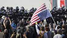 500 US Marines 'prepared to deploy' to LA
